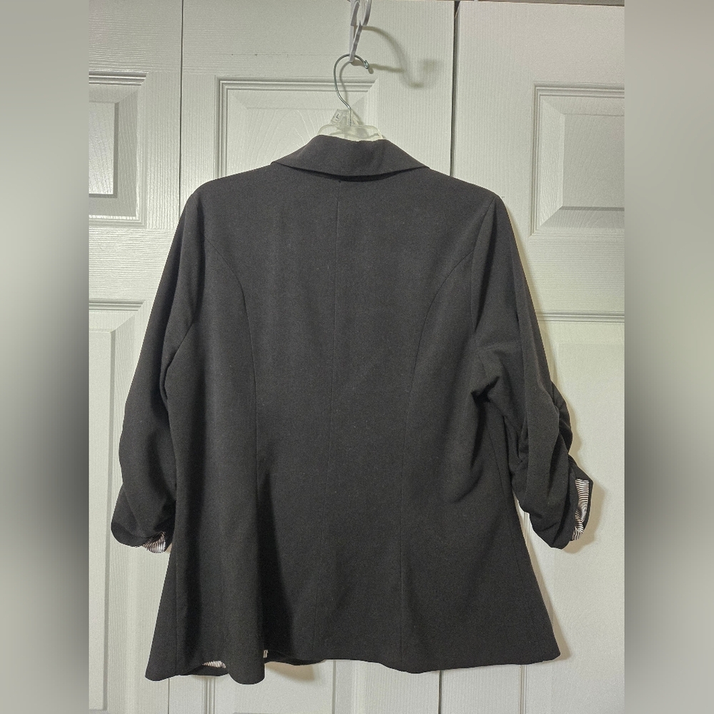 Torrid Black Blazer Jacket, Fully Lined, Single B… - image 2